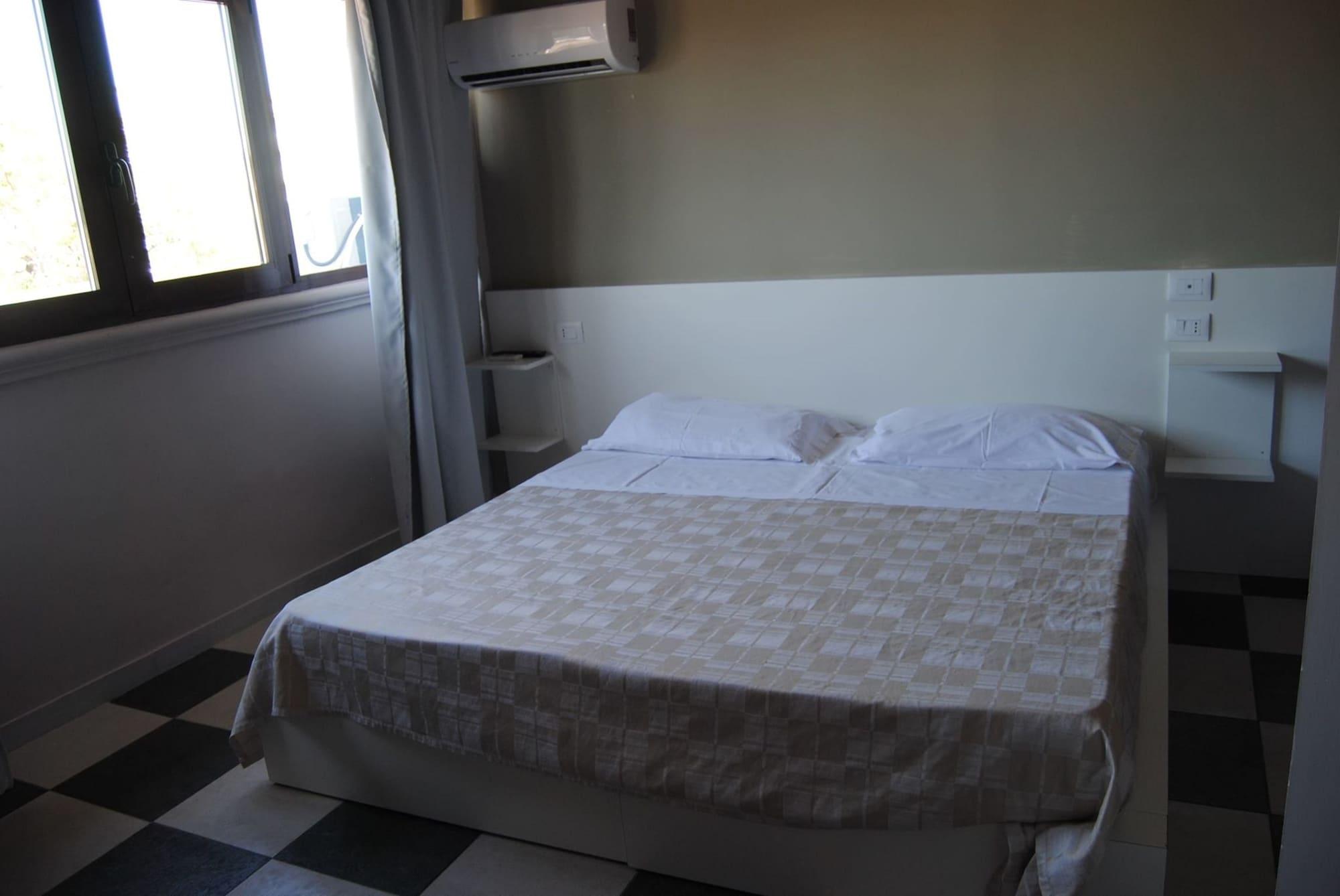 Business Hotel